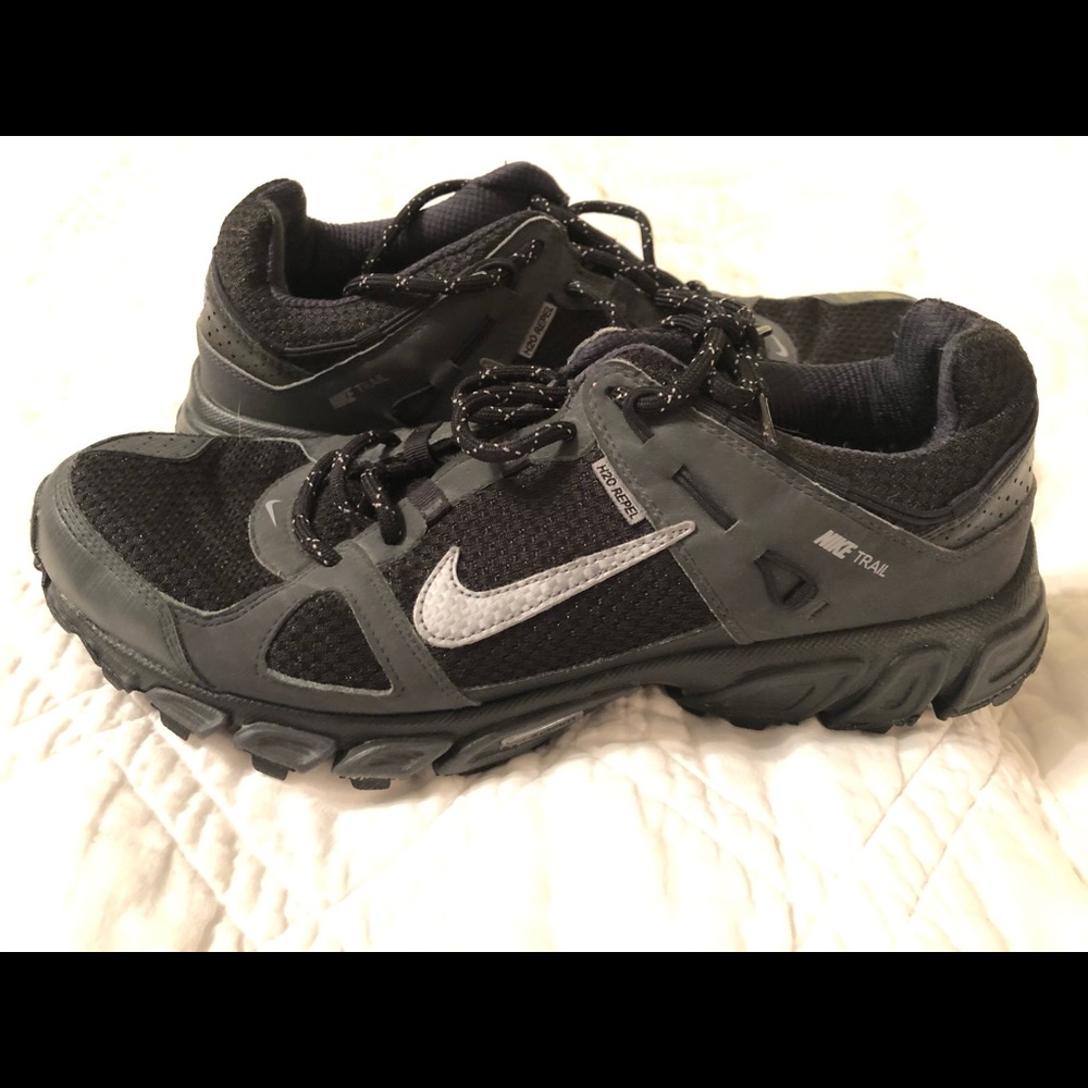 Nike Trail Running Shoes Zoom Red Rocks II